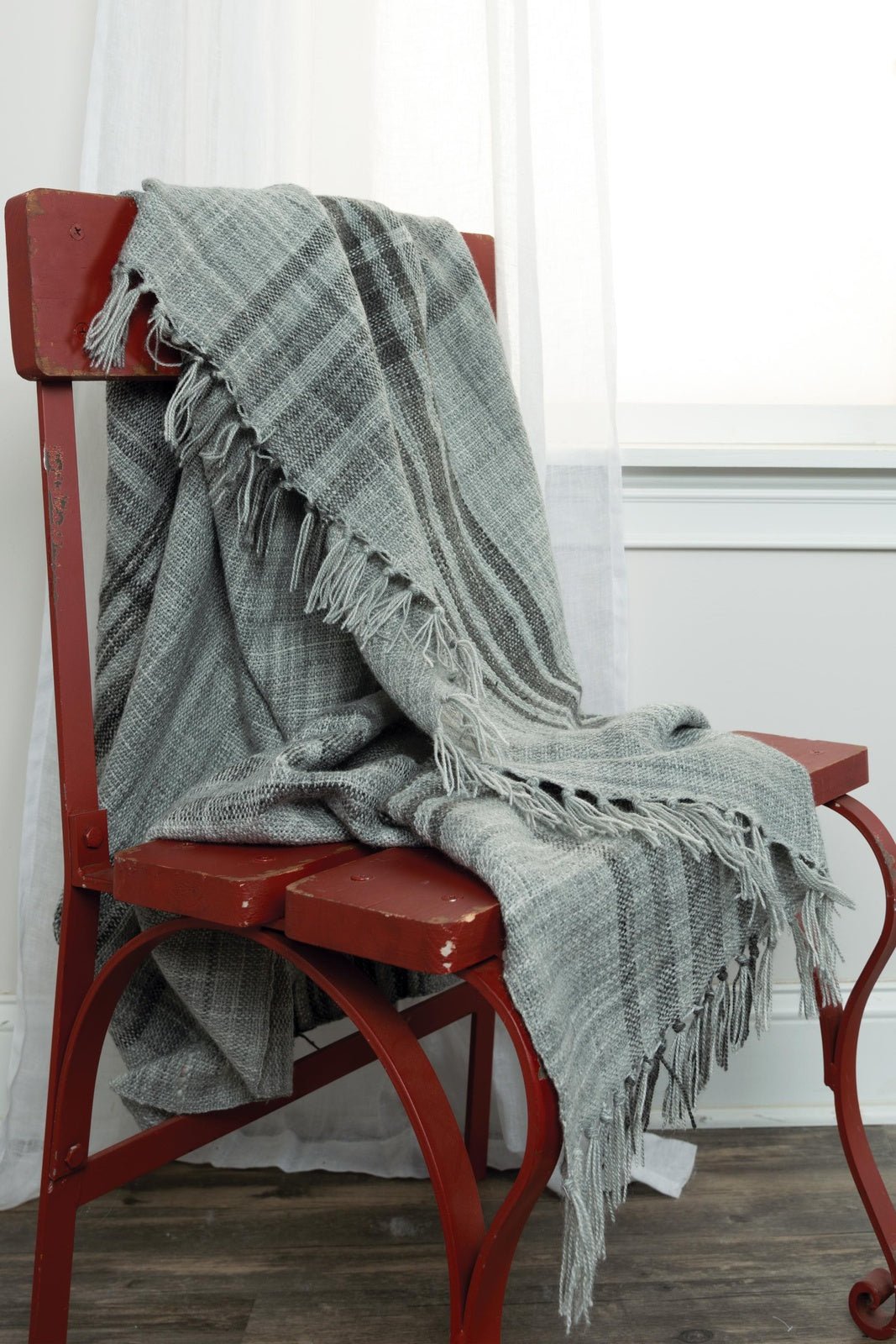 Woven-Plaid-100%-Poly-Pet-Throw-Throw-Blankets