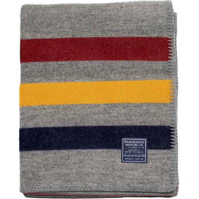 1 Frontier Wool Throw  -  Gray