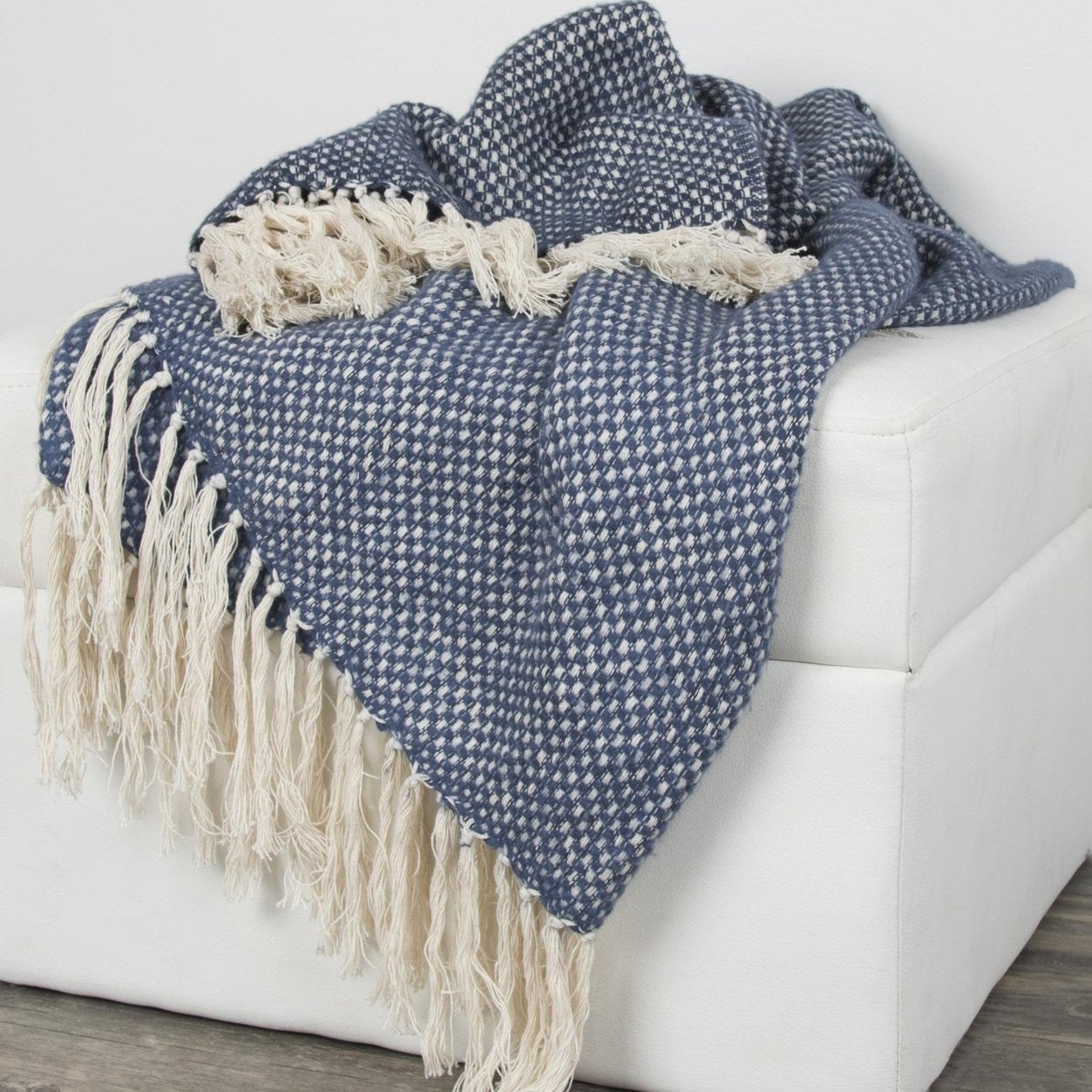 Woven Dotted 100% Cotton Throw - Throw Blankets